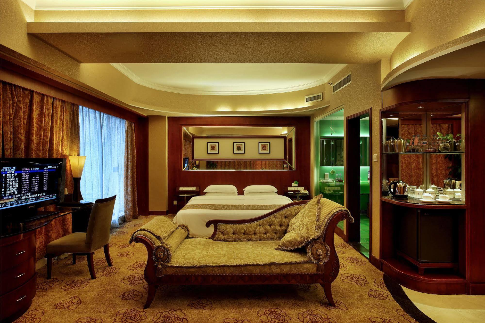 Shenzhen Luohu Hongfeng Hotel Exterior photo
