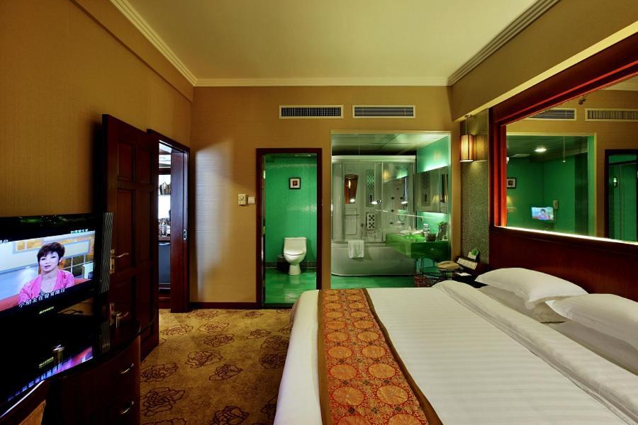 Shenzhen Luohu Hongfeng Hotel Exterior photo