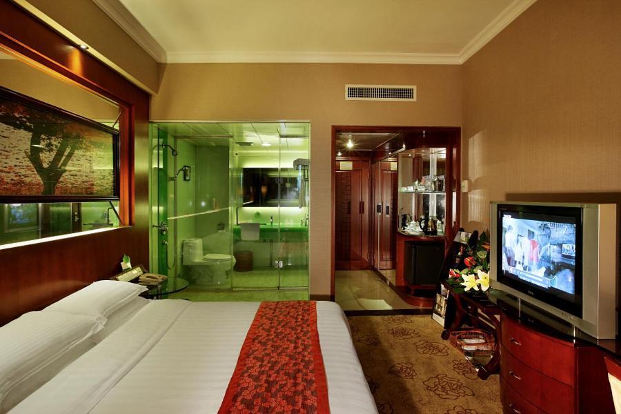 Shenzhen Luohu Hongfeng Hotel Exterior photo